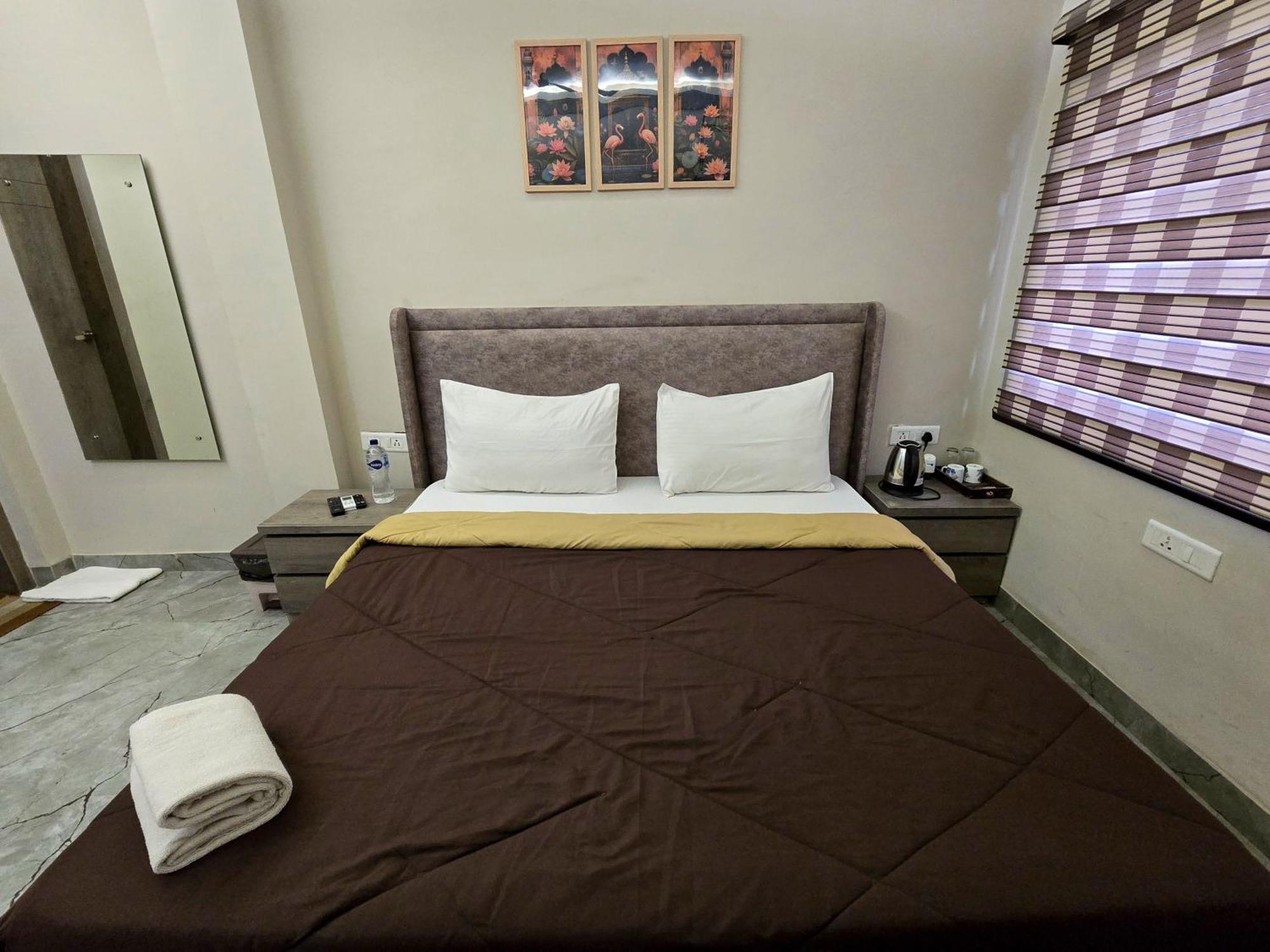 Zipcode Stay Agra  Exterior photo